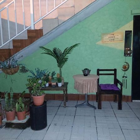 Nirvana Hermosa Habitacion Independiente Guatemala City Eksteriør bilde